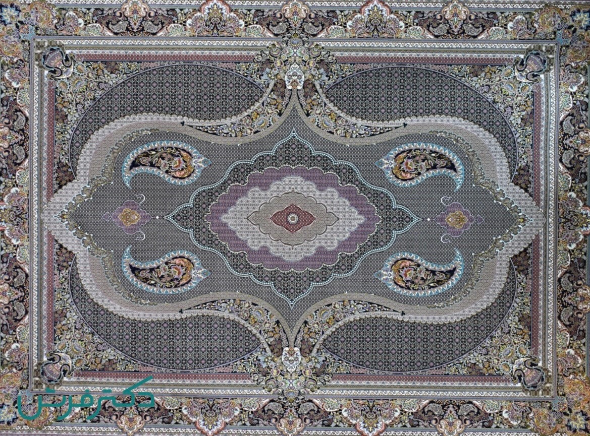 فرش طرح ماهی درباری